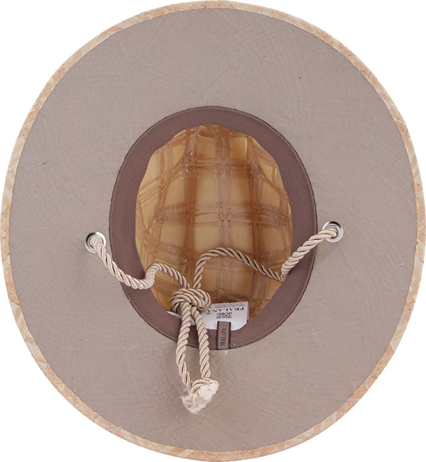 17019948-Tropicalia-3000-interno